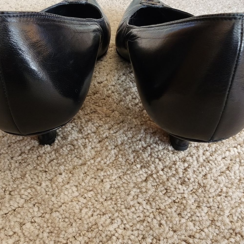 Bally Black Leather Kitten Heels Women's Size 10 Made In Italy Vintage Elegance - Picture 3 of 7